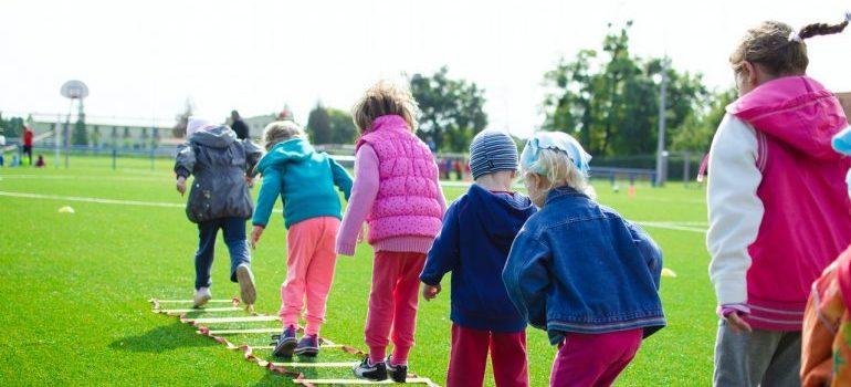 Niños jugando