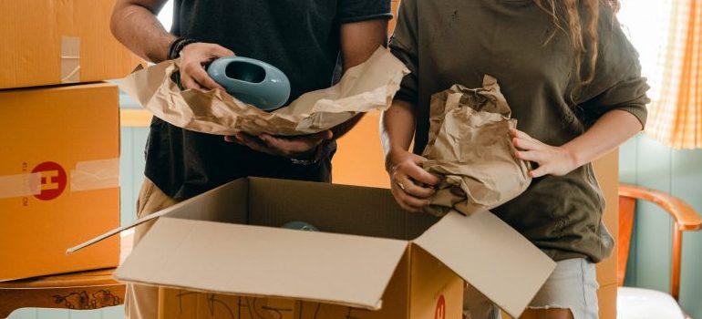 couple packing for the move