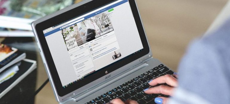 facebook on the laptop