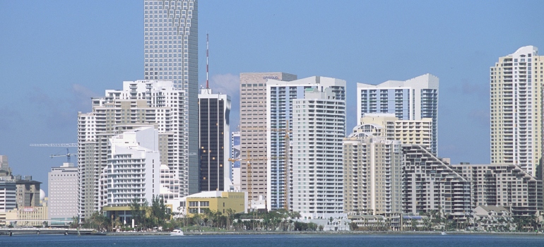 El centro de Miami, como se ve desde Key Biscayne