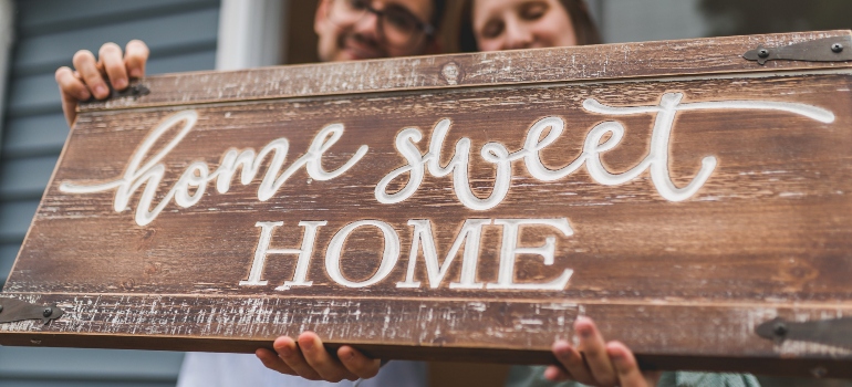 a "home sweet home" sign
