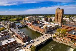 Aurora, IL Familiar de las Comunidades