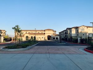 Moreno Valley, CA familias de las Comunidades